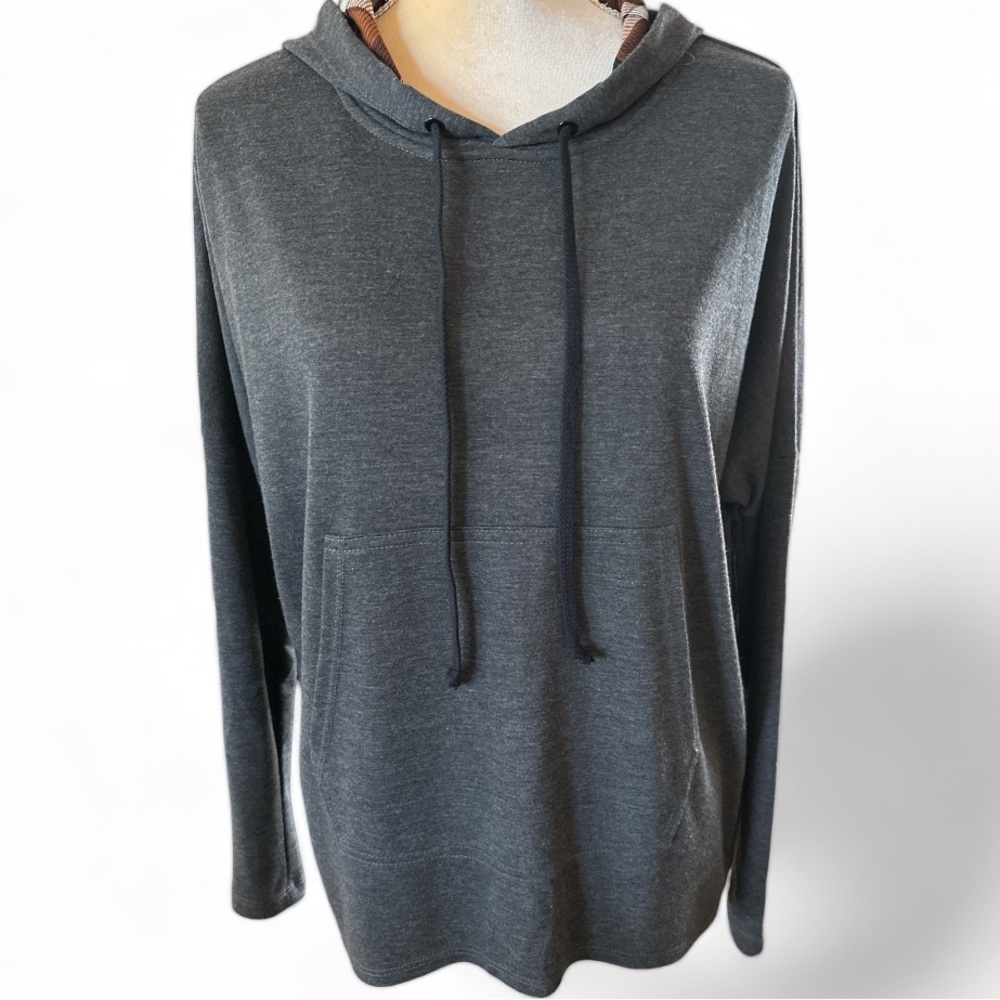 NWOT Karen Kane Lightweight Hooded Oversized Pullover Size XSmall